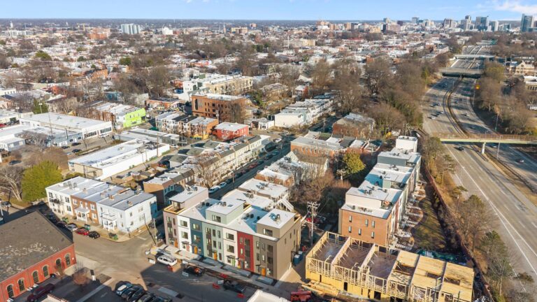 Parkline Townhomes - Location